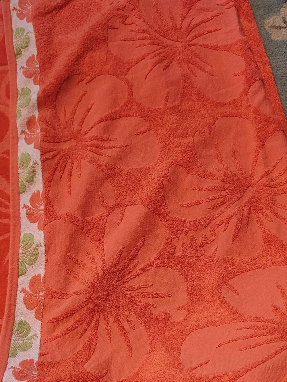 Hibiscus Jacquard Beach Towel - Vibrant Coral Orange